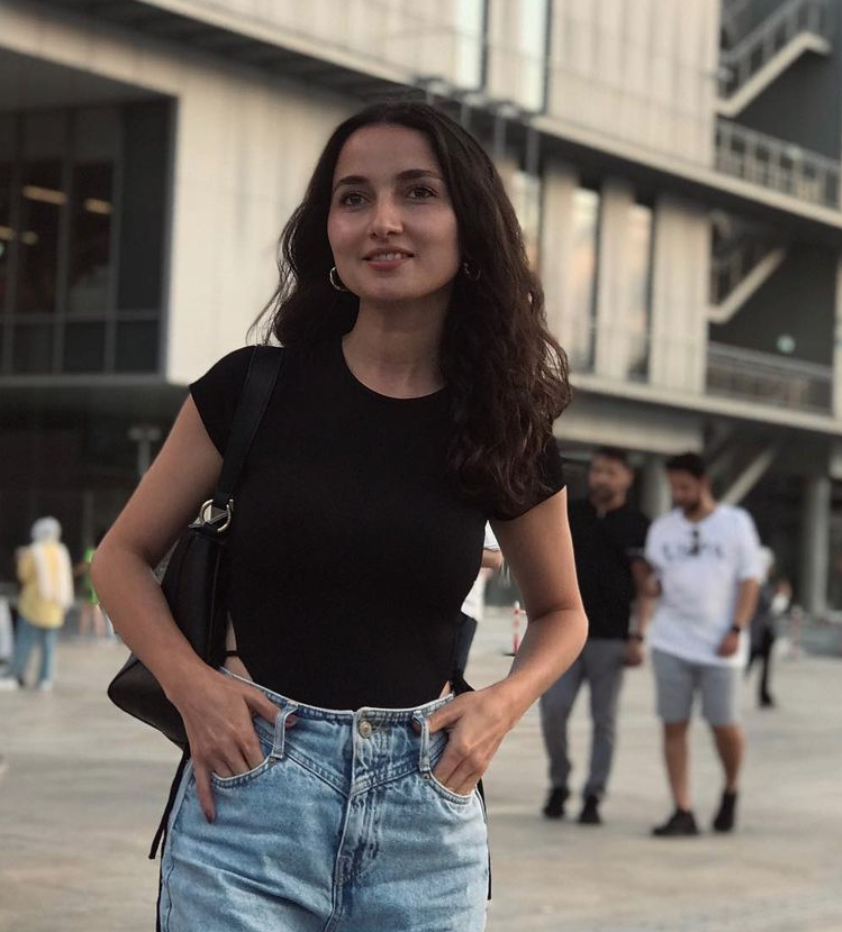 dilek tasi feraye mine vural kimdir nerelidir kac yasindadir